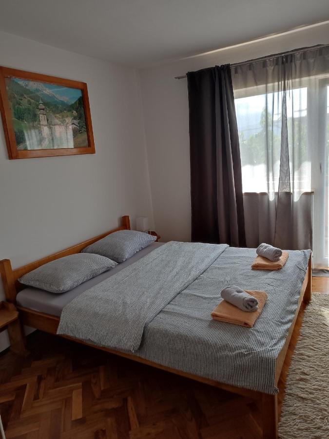 Guest House Josipovic Korenica Eksteriør billede